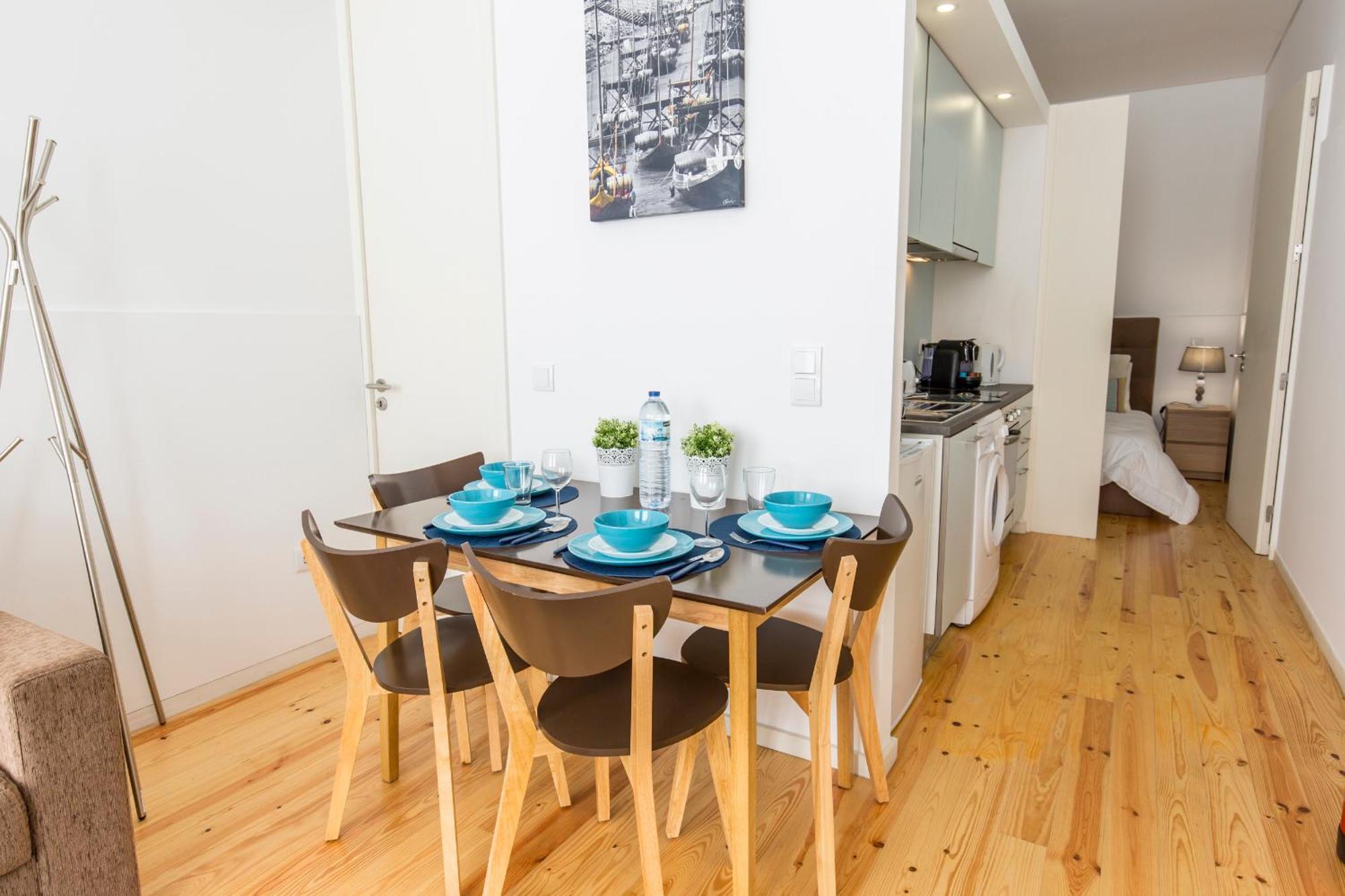 Downtown Porto Bonfim Studio Apt المظهر الخارجي الصورة